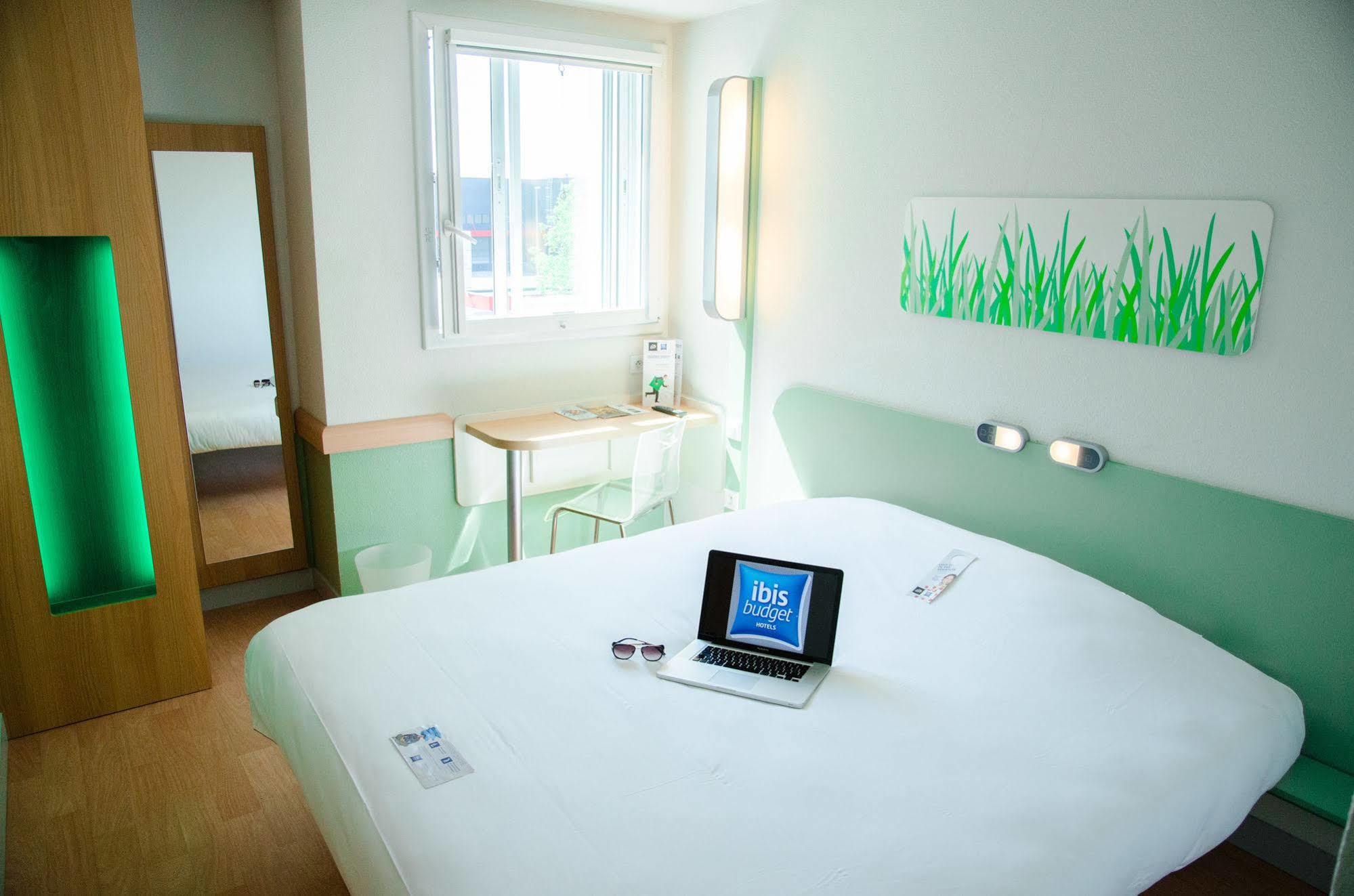 Ibis Budget Aeroport Le Bourget Garonor Ле-Блан-Мениль Экстерьер фото