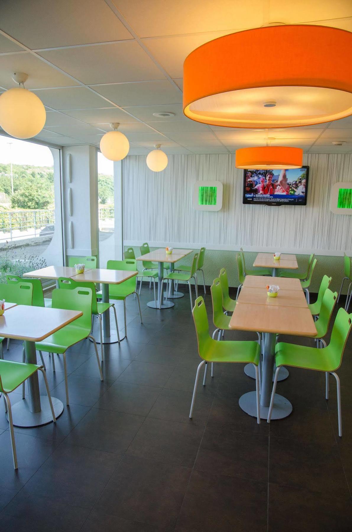 Ibis Budget Aeroport Le Bourget Garonor Ле-Блан-Мениль Экстерьер фото